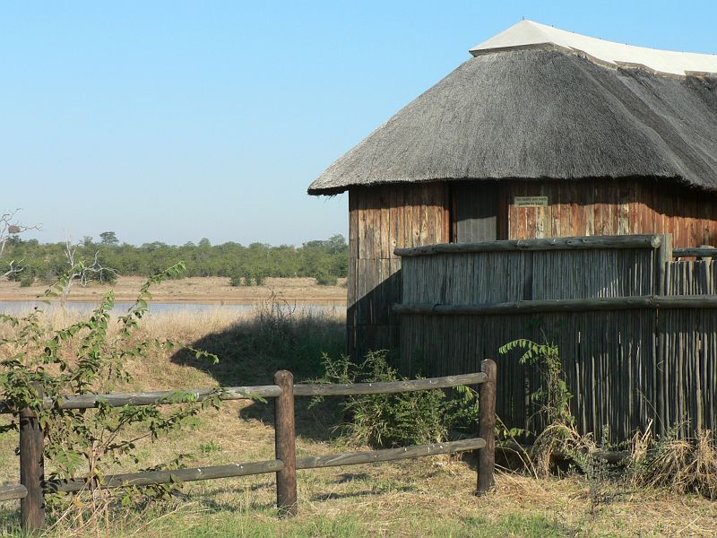 JAR 028.JPG - V parku se dá vystoupit pouze na označených a částečně chráněných odpočívadlech.